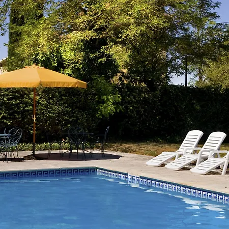 La De Pradorey Kır Evi *